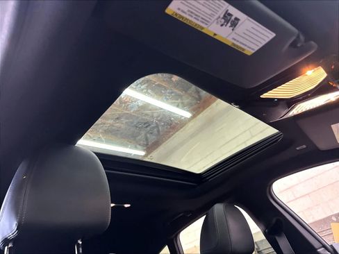 Used 2024 BMW i4 eDrive35 w/ Premium Package RWD image 23