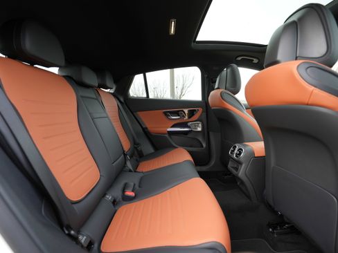 New 2026 Mercedes-Benz GLC 300 4MATIC image 39