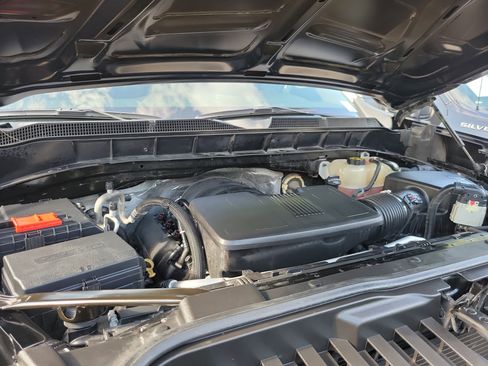 Used 2020 Chevrolet Silverado 1500 Custom Trail Boss w/ Custom Convenience Package AWD/4WD image 23