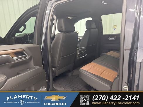 Used 2024 Chevrolet Silverado 1500 High Country w/ Technology Package image 11