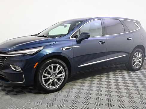 Used 2023 Buick Enclave Premium w/ Experience Buick Package AWD/4WD image 2