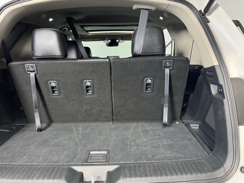 Used 2024 Honda Pilot Touring image 38