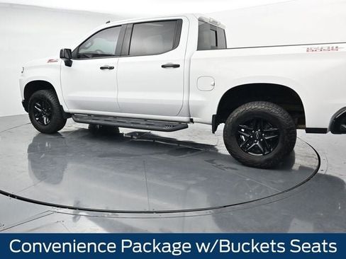 Used 2020 Chevrolet Silverado 1500 LT Trail Boss AWD/4WD image 7
