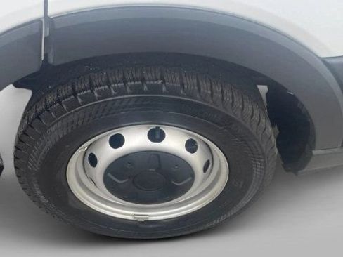 Used 2025 Ford Transit 150 Low Roof RWD image 4