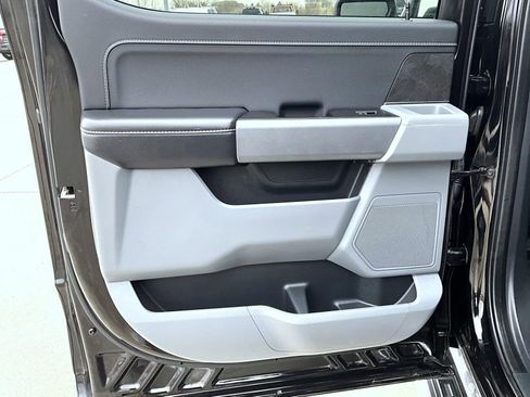 Used 2025 Ford F150 XLT w/ Equipment Group 301A Standard image 21