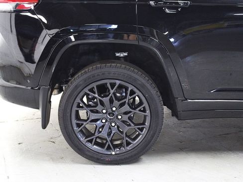 New 2026 Jeep Grand Cherokee Summit AWD/4WD image 47