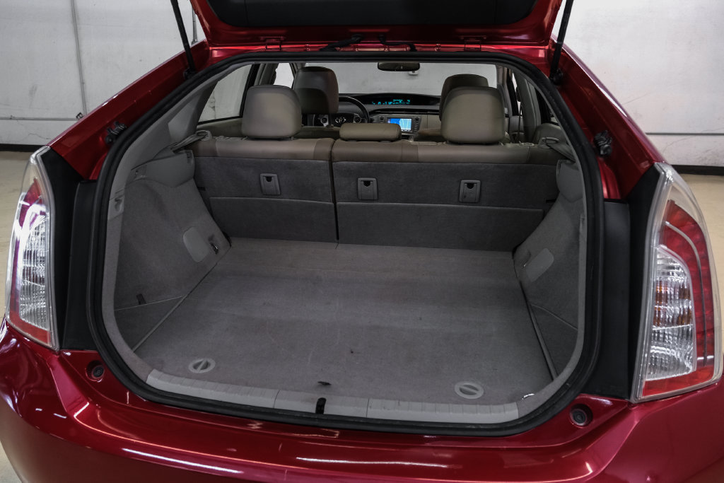 Used 2012 Toyota Prius Four w/ Deluxe Solar Roof Pkg FWD image 48