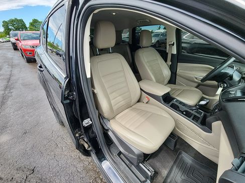 Used 2018 Ford Escape SEL AWD/4WD image 14