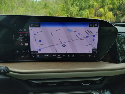 Used 2025 Audi Q5 Premium Plus w/ Premium Plus image 23