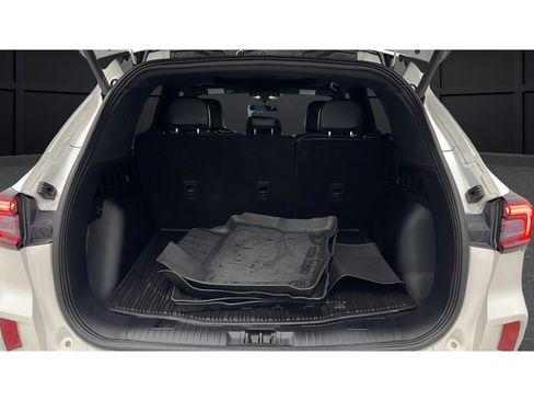 Used 2024 Ford Escape ST-Line w/ Tech Pack #1 AWD/4WD image 27