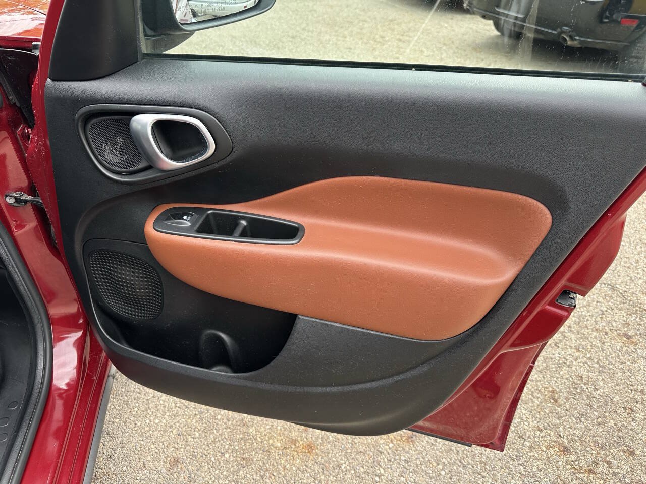 Used 2015 FIAT 500L Trekking FWD image 22