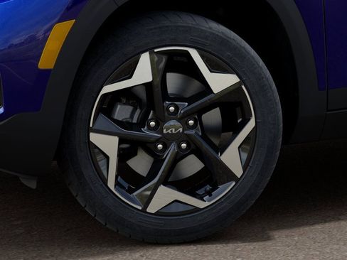New 2026 Kia Seltos S AWD/4WD image 9