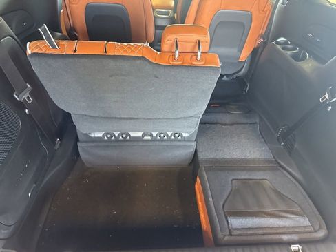 New 2026 Chrysler Pacifica Pinnacle AWD/4WD image 42