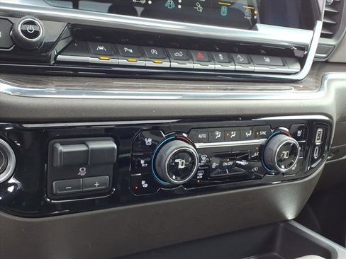 Used 2023 Chevrolet Silverado 1500 LTZ w/ LTZ Premium Package image 14