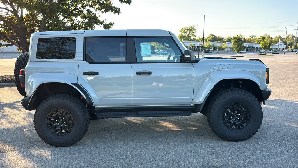 New 2026 Ford Bronco Raptor w/ Interior Carbon Fiber Pack AWD/4WD image 27