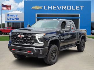Used 2025 Chevrolet Silverado 2500 ZR2 w/ Technology Package AWD/4WD video 1