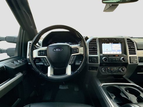 Used 2018 Ford F250 Platinum w/ Platinum Ultimate Package image 11