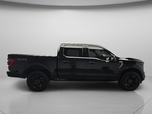 Used 2022 Ford F150 Platinum w/ Max Trailer Tow Package image 7