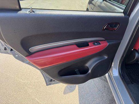 Used 2020 Dodge Durango R/T w/ Technology Group image 16