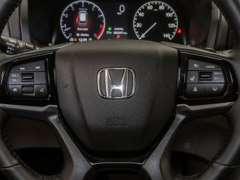 Used 2026 Honda Odyssey Elite image 16