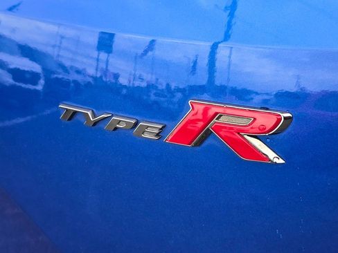 Used 2019 Honda Civic Type R image 12