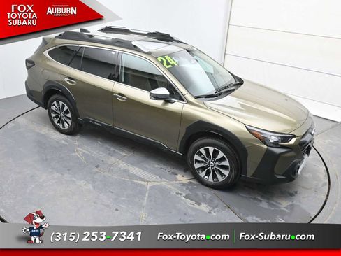 Used 2024 Subaru Outback Touring image 28