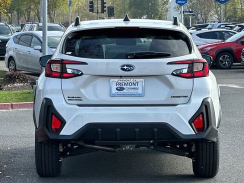 New 2026 Subaru Crosstrek 2.0i Premium image 5