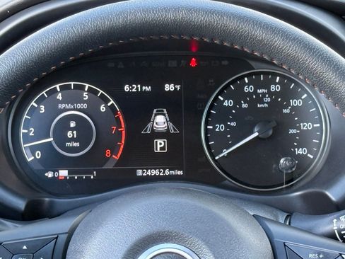 Used 2023 Nissan Kicks SR w/ SR Premium Package FWD image 29