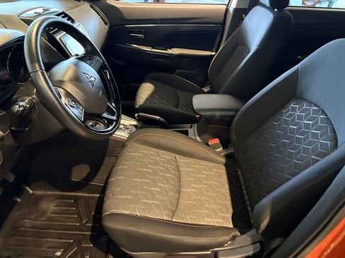 Used 2022 Mitsubishi Outlander Sport LE image 9