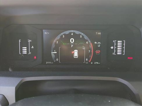 Certified 2025 Toyota 4Runner SR5 AWD/4WD image 17