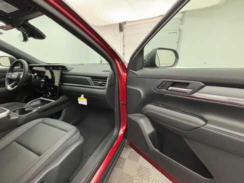 New 2026 GMC Terrain Elevation w/ Elevation Premium Package image 35