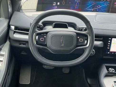 New 2025 Lincoln Navigator L Reserve w/ Jet Appearance Package image 21