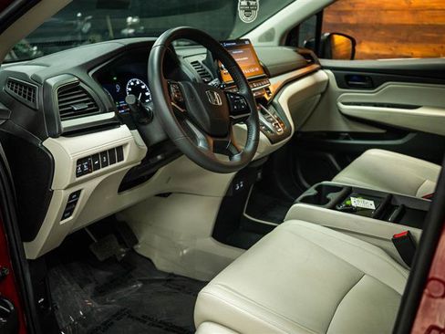 Used 2025 Honda Odyssey EX-L image 9
