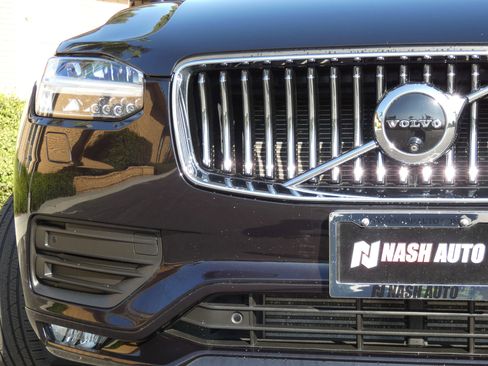 Used 2020 Volvo XC90 T6 Momentum image 17