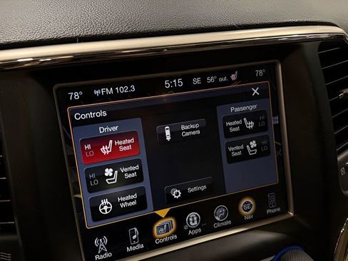 Used 2017 Jeep Grand Cherokee Limited w/ Luxury Group II image 28