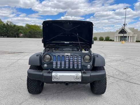 Used 2017 Jeep Wrangler Unlimited Sport AWD/4WD image 16