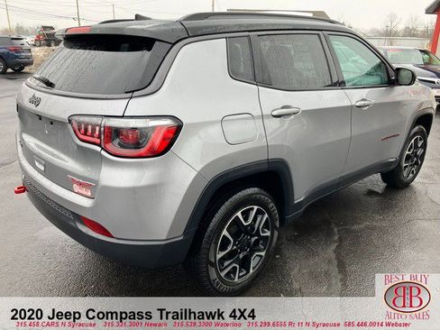 Used 2020 Jeep Compass Trailhawk AWD/4WD image 3