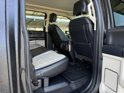 Used 2020 Ford F450 Limited w/ FX4 Off-Road Package image 15