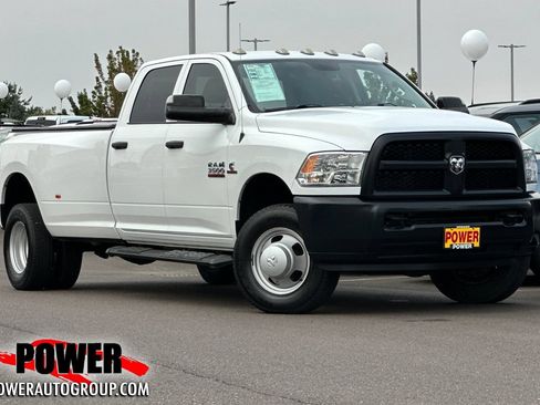 Used 2017 RAM 3500 ST AWD/4WD image 1
