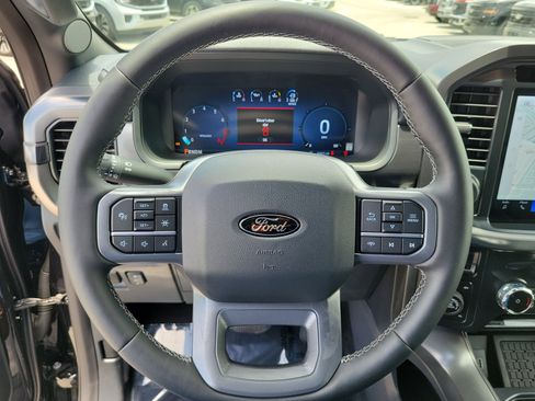 Used 2025 Ford F150 Lariat w/ Equipment Group 501A Mid AWD/4WD image 25
