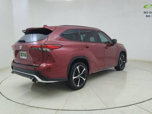 Used 2022 Toyota Highlander XSE AWD/4WD image 66