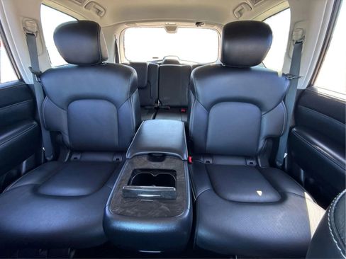 Used 2021 INFINITI QX80 Luxe w/ All-Season Package AWD/4WD image 12