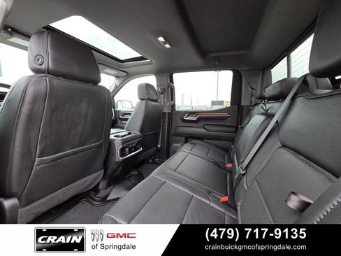 Used 2025 GMC Sierra 1500 Denali AWD/4WD image 28