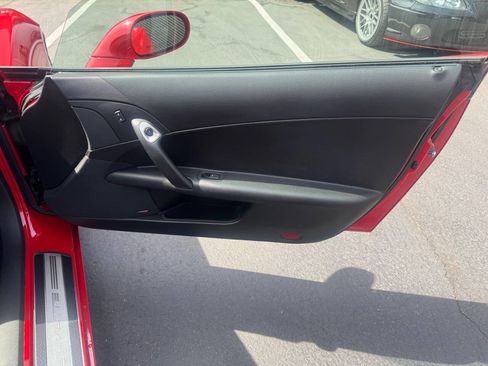 Used 2008 Chevrolet Corvette Coupe w/ Preferred Equipment Group image 12