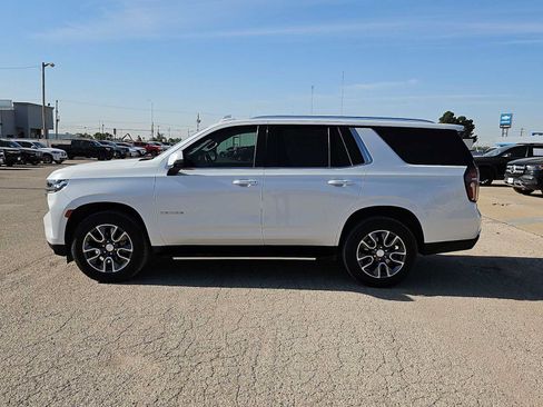 Used 2022 Chevrolet Tahoe LT w/ Luxury Package RWD image 5