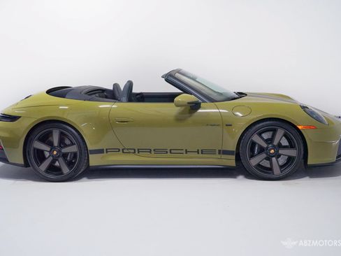 Used 2026 Porsche 911 GTS RWD image 3