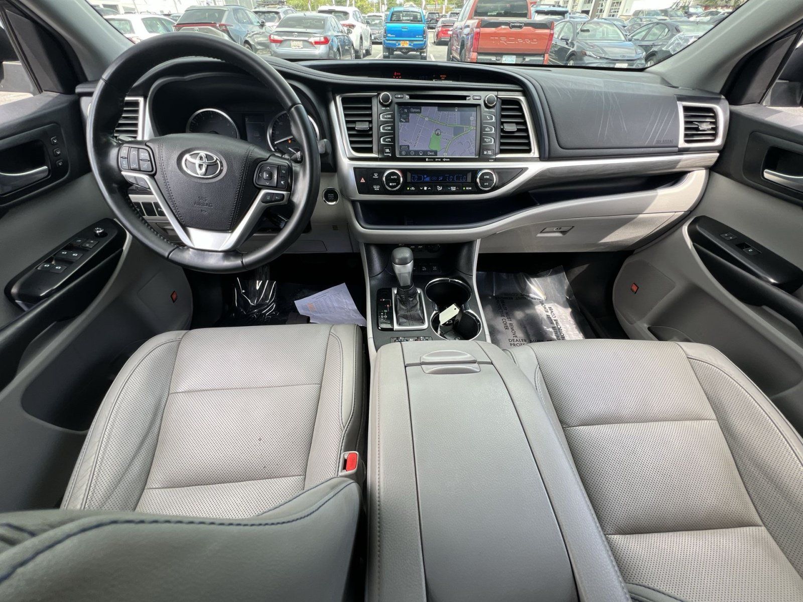 Used 2019 Toyota Highlander Limited AWD/4WD image 22