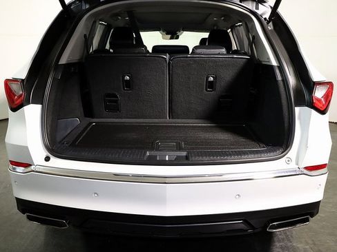 Used 2023 Acura MDX SH-AWD w/ Technology Package image 30