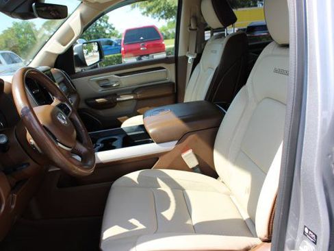 Used 2021 RAM 1500 Laramie AWD/4WD image 22