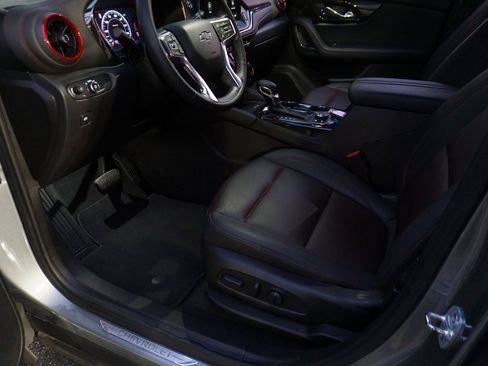 Certified 2025 Chevrolet Blazer RS image 25